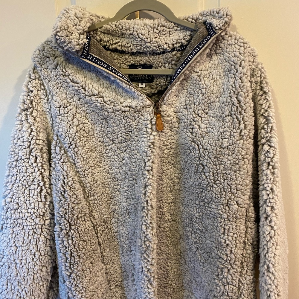 Simply southern Sherpa pullover NEVER WORN